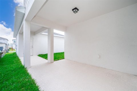Casa en alquiler en Kissimmee, Florida, 4 dormitorios, 185.71 m2 № 2098252 - foto 18