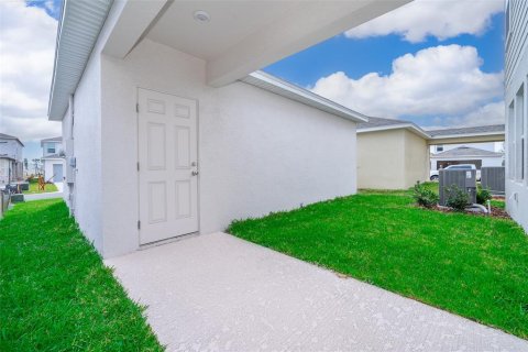 Casa en alquiler en Kissimmee, Florida, 4 dormitorios, 185.71 m2 № 2098252 - foto 19