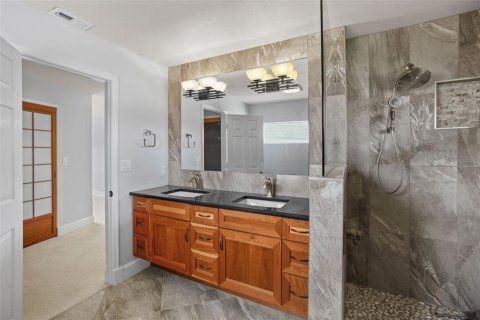 Снять в аренду виллу или дом в Сент-Питерсберг, Флорида 10 комнат, 259.57м2, № 1818805 - фото 27