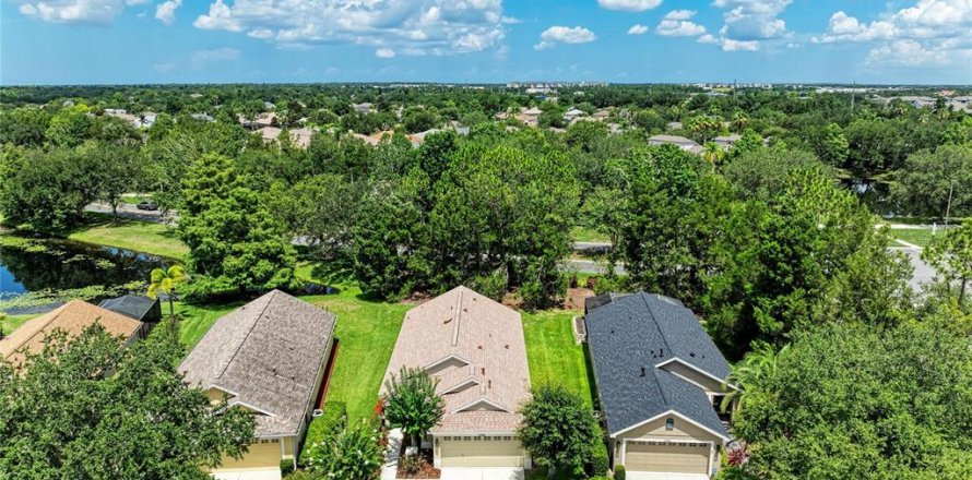 Casa en Bradenton, Florida 3 dormitorios, 131.09 m2 № 2217699