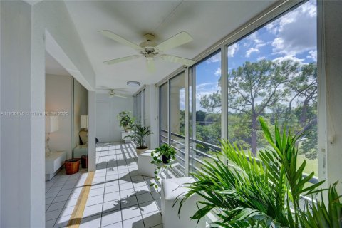 Condominio en venta en Lake Worth, Florida, 2 dormitorios, 103.49 m2 № 2021015 - foto 25
