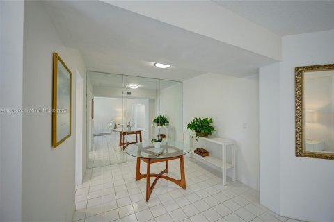 Condominio en venta en Lake Worth, Florida, 2 dormitorios, 103.49 m2 № 2021015 - foto 12
