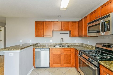 Villa ou maison à louer à Lutz, Floride: 4 chambres, 134.15 m2 № 2092828 - photo 9