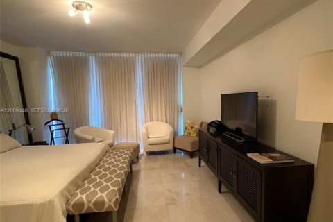 Copropriété à louer à Miami Beach, Floride: 3 chambres, 161.84 m2 № 2170999 - photo 9