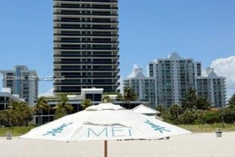 Condo à Miami Beach, Floride, 3 chambres № 2170999