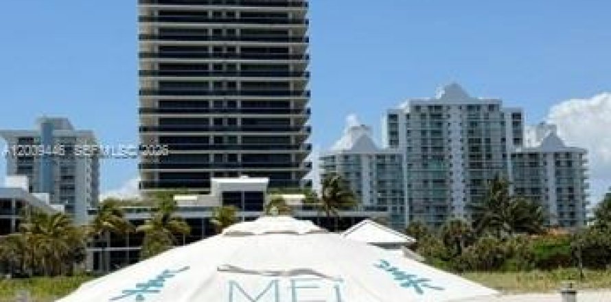 Condo à Miami Beach, Floride, 3 chambres  № 2170999