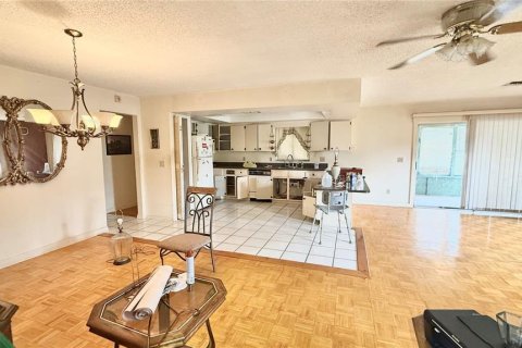 Villa ou maison à vendre à Winter Haven, Floride: 3 chambres, 155.89 m2 № 2112742 - photo 15