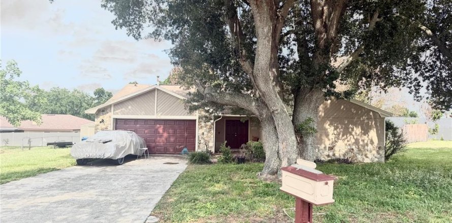 Villa ou maison à Winter Haven, Floride 3 chambres, 155.89 m2 № 2112742