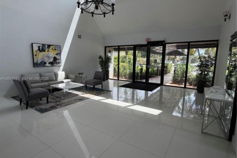 Condo in Weston, Florida, 1 bedroom  № 2068033 - photo 22