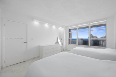 Condominio en venta en Miami Beach, Florida, 1 dormitorio, 76.18 m2 № 2036325 - foto 12