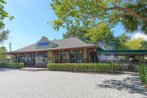 Condo in Sarasota, Florida, 2 bedrooms  № 2266673 - photo 29