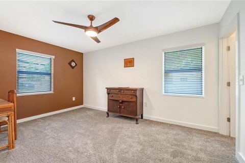 Condo in Sarasota, Florida, 2 bedrooms  № 2266673 - photo 18