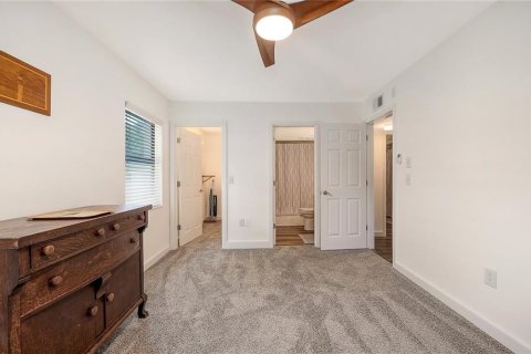 Condo in Sarasota, Florida, 2 bedrooms  № 2266673 - photo 19