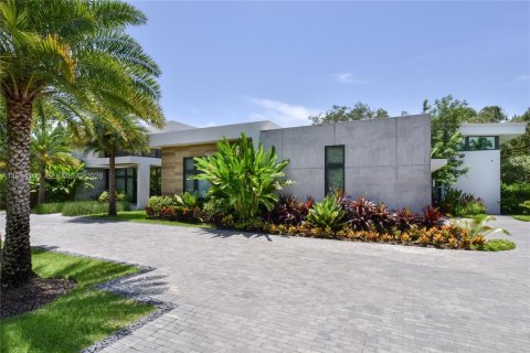 Villa ou maison à vendre à Pinecrest, Floride: 5 chambres, 715.07 m2 № 2009315 - photo 4