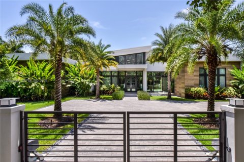 Villa ou maison à vendre à Pinecrest, Floride: 5 chambres, 715.07 m2 № 2009315 - photo 2