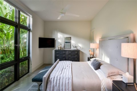 Villa ou maison à vendre à Pinecrest, Floride: 5 chambres, 715.07 m2 № 2009315 - photo 28