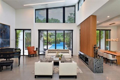 Villa ou maison à vendre à Pinecrest, Floride: 5 chambres, 715.07 m2 № 2009315 - photo 15