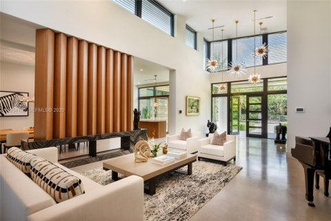 Villa ou maison à vendre à Pinecrest, Floride: 5 chambres, 715.07 m2 № 2009315 - photo 11