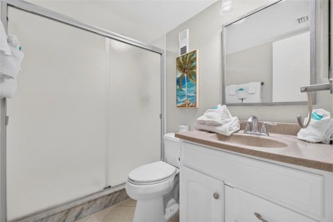Condominio en venta en Treasure Island, Florida, 2 dormitorios, 105.91 m2 № 2405686 - foto 21