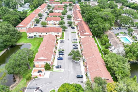 Снять в аренду таунхаус в Плант-Сити, Флорида 3 спальни, 144.93м2, № 1866173 - фото 3