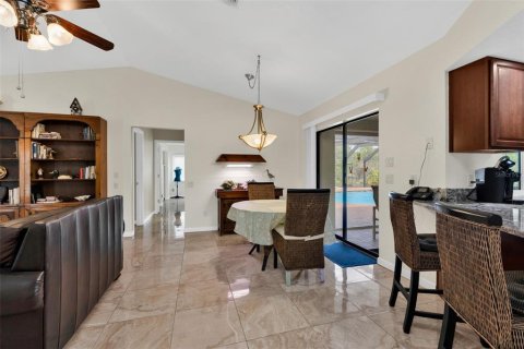 Villa ou maison à vendre à Punta Gorda, Floride: 3 chambres, 213.12 m2 № 2201680 - photo 17