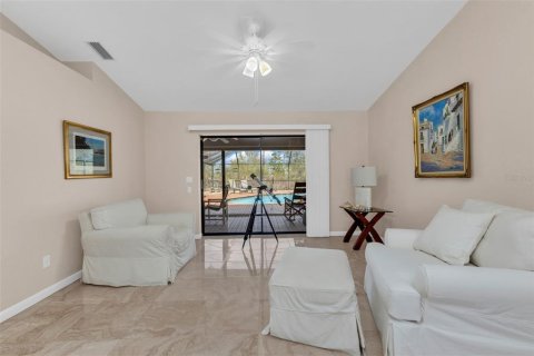 Villa ou maison à vendre à Punta Gorda, Floride: 3 chambres, 213.12 m2 № 2201680 - photo 7