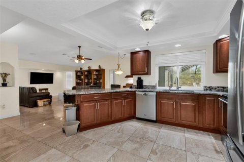 Villa ou maison à vendre à Punta Gorda, Floride: 3 chambres, 213.12 m2 № 2201680 - photo 11