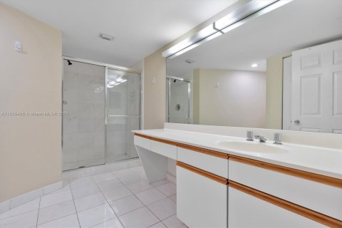 Condominio en venta en Aventura, Florida, 2 dormitorios, 109.72 m2 № 1830880 - foto 23
