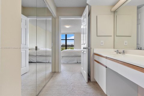Condominio en venta en Aventura, Florida, 2 dormitorios, 109.72 m2 № 1830880 - foto 20