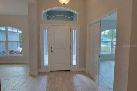 House in Ocala, Florida 4 bedrooms, 216.46 sq.m. № 2200784 - photo 5