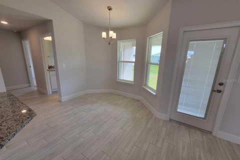 House in Ocala, Florida 4 bedrooms, 216.46 sq.m. № 2200784 - photo 15