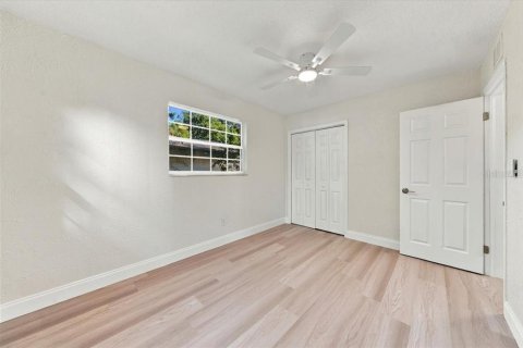 Villa ou maison à vendre à Saint Petersburg, Floride: 4 chambres, 129.6 m2 № 2425548 - photo 23