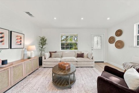 Villa ou maison à vendre à Saint Petersburg, Floride: 4 chambres, 129.6 m2 № 2425548 - photo 12