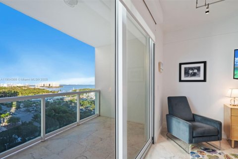 Copropriété à vendre à Miami, Floride: 2 chambres, 177.44 m2 № 1965277 - photo 16