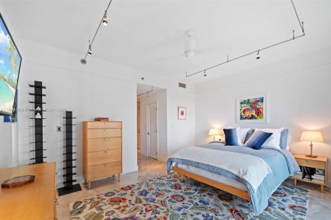 Copropriété à vendre à Miami, Floride: 2 chambres, 177.44 m2 № 1965277 - photo 15