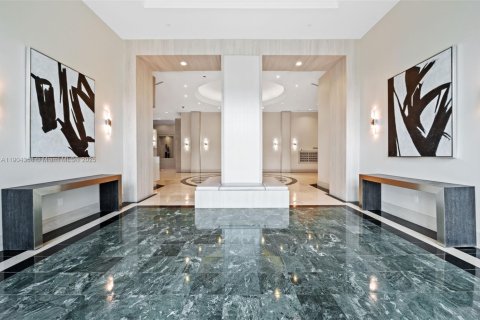 Copropriété à vendre à Miami, Floride: 2 chambres, 177.44 m2 № 1965277 - photo 3