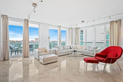 Copropriété à vendre à Miami, Floride: 2 chambres, 177.44 m2 № 1965277 - photo 25