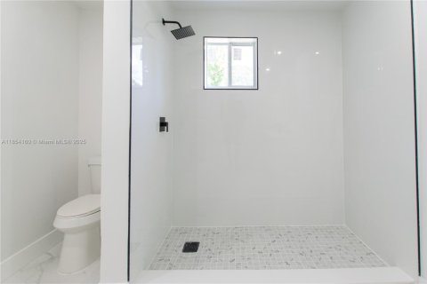 Купить виллу или дом в Майами, Флорида 3 спальни, 134.52м2, № 1872672 - фото 17