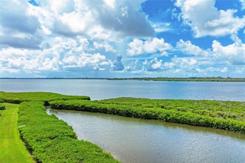 Copropriété à vendre à Bradenton, Floride: 3 chambres, 173.36 m2 № 1875818 - photo 30