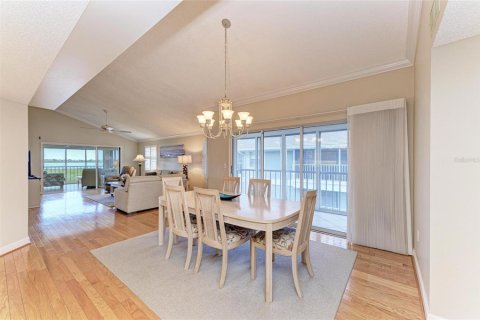 Copropriété à vendre à Bradenton, Floride: 3 chambres, 173.36 m2 № 1875818 - photo 2