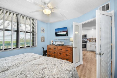 Copropriété à vendre à Jensen Beach, Floride: 2 chambres, 95.04 m2 № 2172031 - photo 20