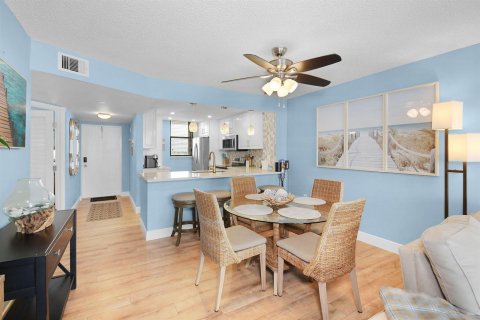 Copropriété à vendre à Jensen Beach, Floride: 2 chambres, 95.04 m2 № 2172031 - photo 9