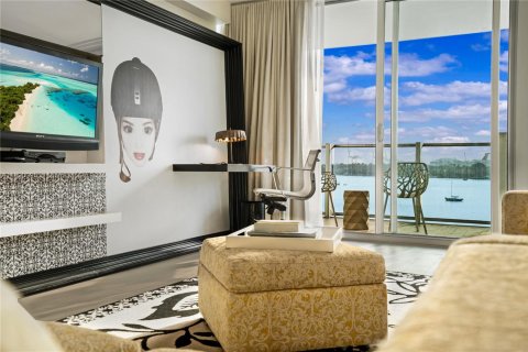 Copropriété à vendre à Miami Beach, Floride: 1 chambre, 64.47 m2 № 1943284 - photo 3