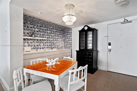 Copropriété à vendre à Miami Beach, Floride: 1 chambre, 64.47 m2 № 1943284 - photo 6