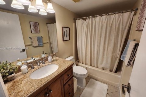 Copropriété à louer à Boca Raton, Floride: 2 chambres, 88.26 m2 № 2056736 - photo 8