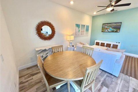 Adosado en venta en Kissimmee, Florida, 3 dormitorios, 144 m2 № 2222546 - foto 10