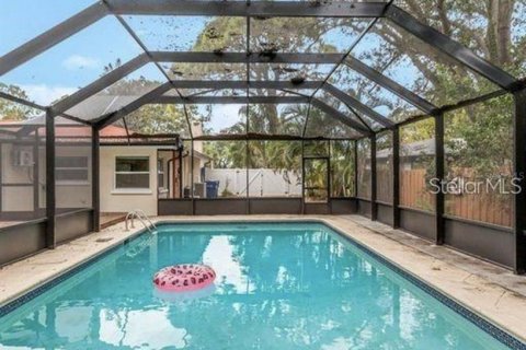 Villa ou maison à louer à Largo, Floride: 4 chambres, 187.2 m2 № 2432670 - photo 5