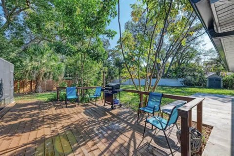Villa ou maison à louer à Largo, Floride: 4 chambres, 187.2 m2 № 2432670 - photo 10