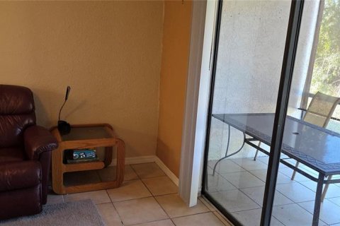 Condominio en alquiler en Punta Gorda, Florida, 2 dormitorios, 78.04 m2 № 2102923 - foto 15