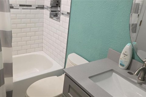 Condominio en alquiler en Punta Gorda, Florida, 2 dormitorios, 78.04 m2 № 2102923 - foto 10